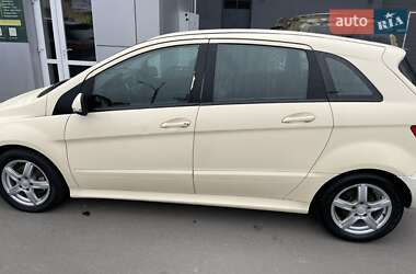 Хэтчбек Mercedes-Benz B-Class 2011 в Киеве