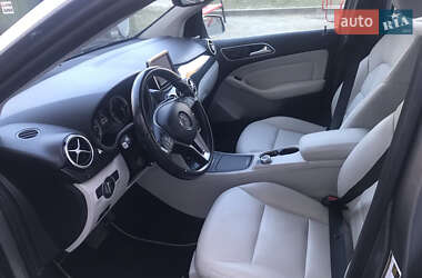 Хэтчбек Mercedes-Benz B-Class 2014 в 