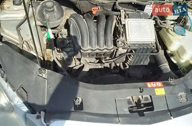 Хэтчбек Mercedes-Benz B-Class 2006 в 