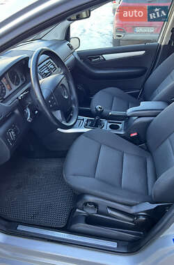 Хэтчбек Mercedes-Benz B-Class 2008 в 