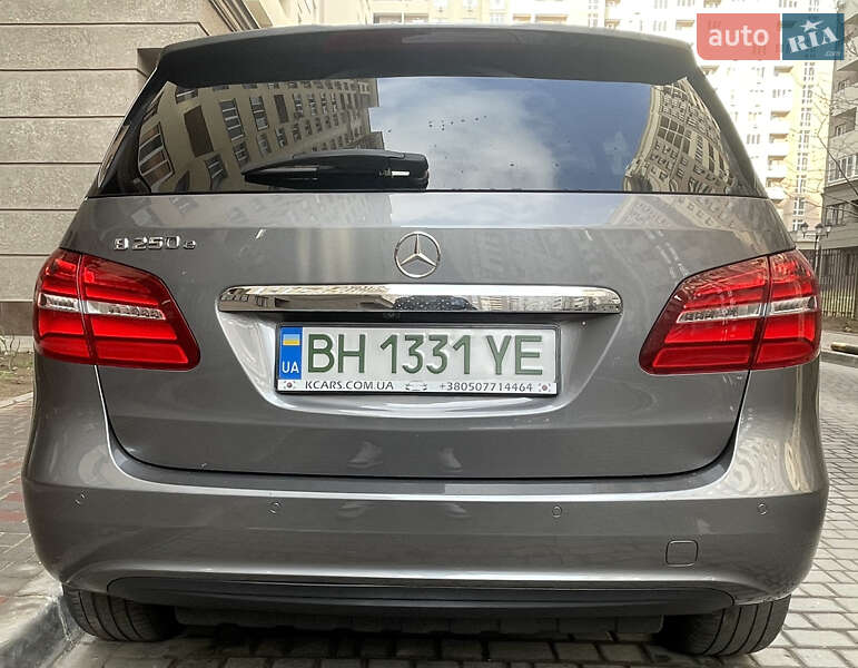 Хэтчбек Mercedes-Benz B-Class 2017 в Одессе