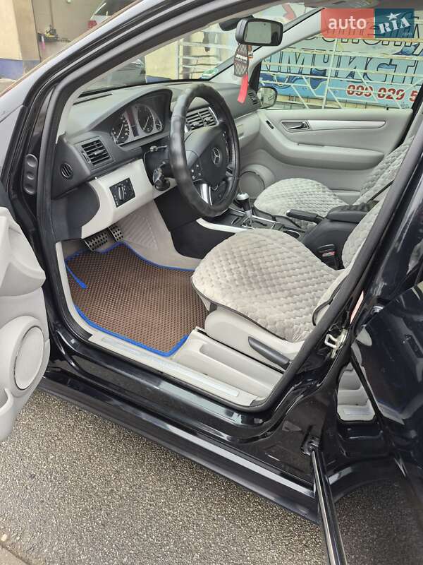 Хэтчбек Mercedes-Benz B-Class 2007 в Черновцах