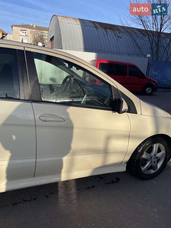 Хэтчбек Mercedes-Benz B-Class 2009 в Житомире