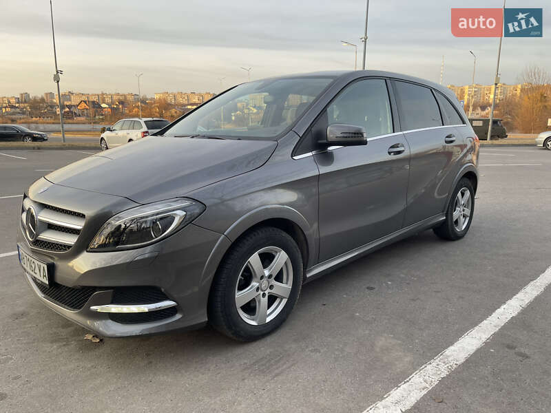 Хэтчбек Mercedes-Benz B-Class 2016 в Виннице