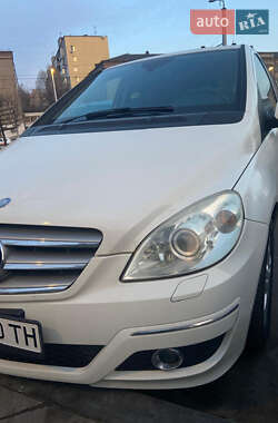 Mercedes-Benz B-Class 2010