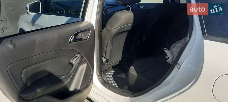 Хэтчбек Mercedes-Benz B-Class 2018 в Тернополе фото 21 Хэтчбек Mercedes-Benz B-Class 2018 в Тернополе