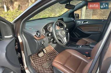 Mercedes-Benz B-Class 2016