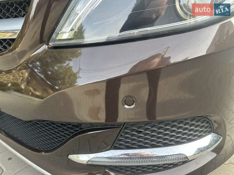 Хэтчбек Mercedes-Benz B-Class 2016 в Киеве