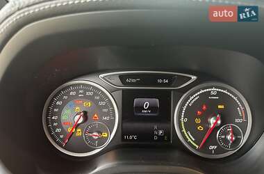 Хэтчбек Mercedes-Benz B-Class 2016 в 