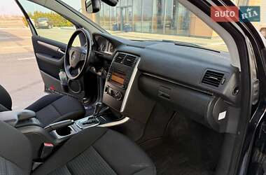 Хэтчбек Mercedes-Benz B-Class 2011 в 