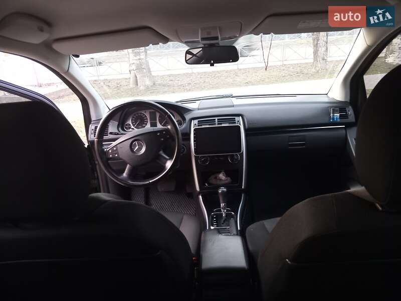 Хэтчбек Mercedes-Benz B-Class 2011 в Кропивницком