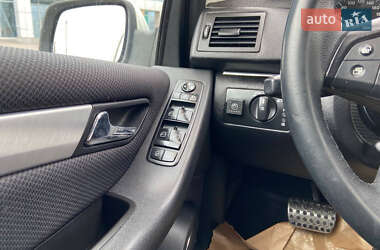 Хэтчбек Mercedes-Benz B-Class 2011 в 