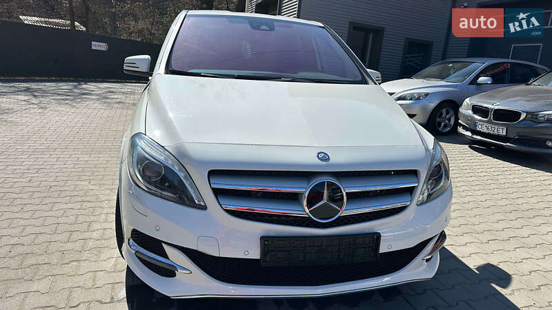 Хэтчбек Mercedes-Benz B-Class 2015 в Черновцах