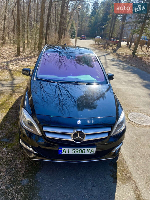 Mercedes-Benz B-Class 2017