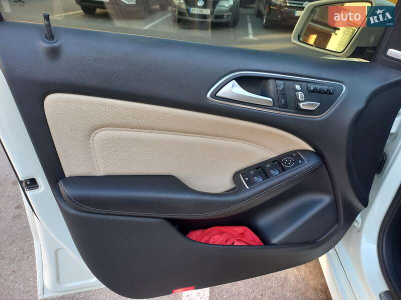 Хэтчбек Mercedes-Benz B-Class 2017 в Виннице фото 64 Хэтчбек Mercedes-Benz B-Class 2017 в Виннице