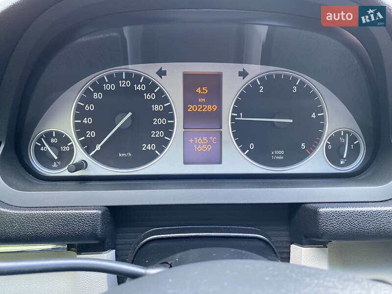 Хэтчбек Mercedes-Benz B-Class 2008 в Кривом Роге фото 14 Хэтчбек Mercedes-Benz B-Class 2008 в Кривом Роге