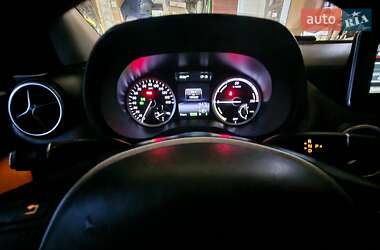 Хетчбек Mercedes-Benz B-Class 2014 в 
