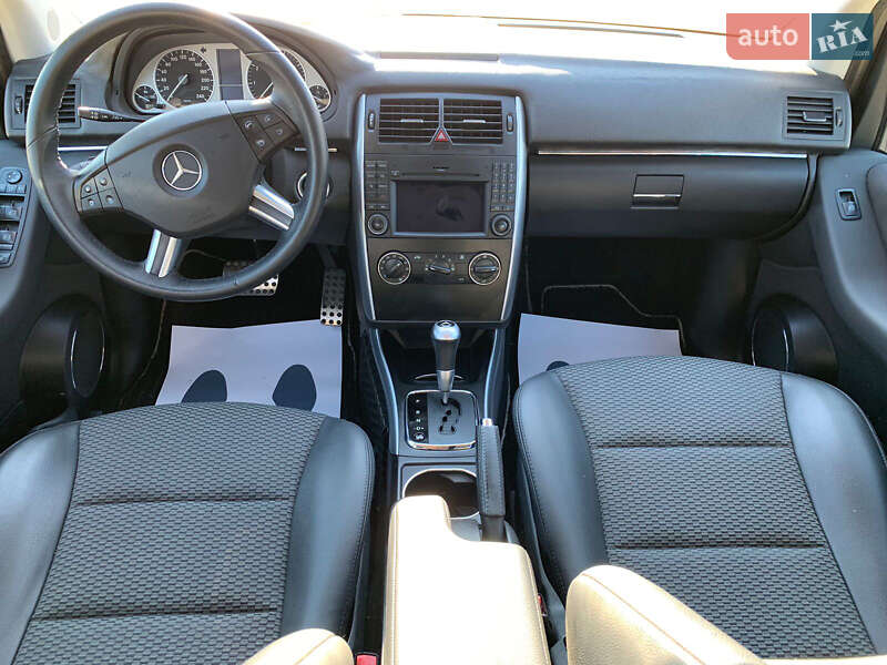 Хэтчбек Mercedes-Benz B-Class 2010 в Киеве