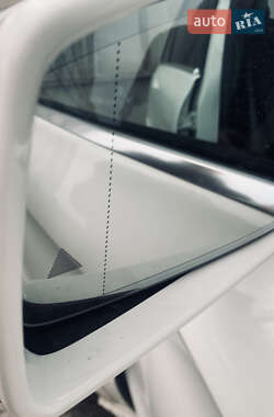 Хэтчбек Mercedes-Benz B-Class 2014 в 
