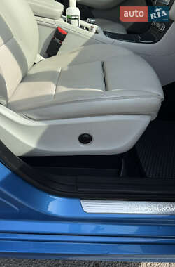Хетчбек Mercedes-Benz B-Class 2016 в 