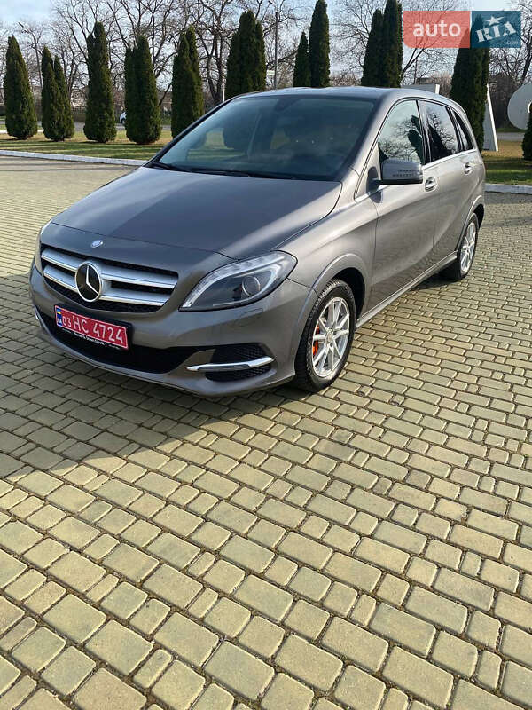Mercedes-Benz B-Class 2016