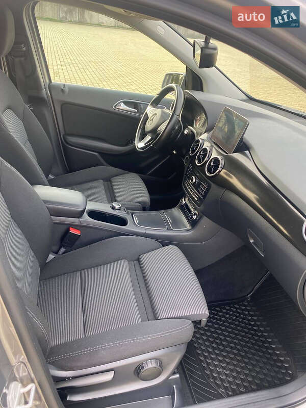 Хетчбек Mercedes-Benz B-Class 2016 в Одесі
