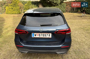 Хэтчбек Mercedes-Benz B-Class 2019 в 