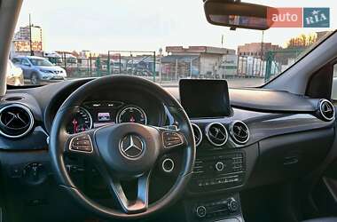 Хэтчбек Mercedes-Benz B-Class 2016 в 