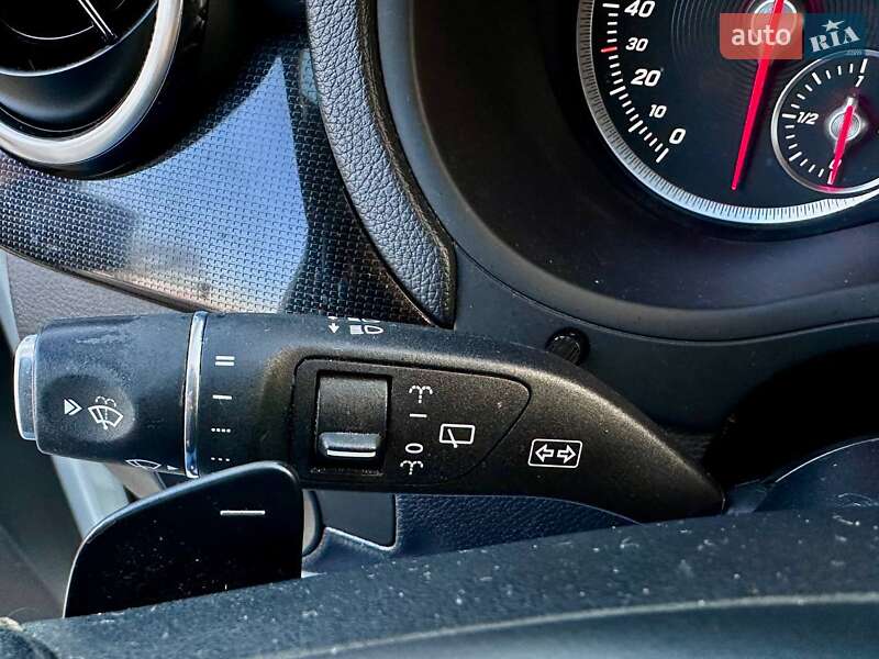 Хетчбек Mercedes-Benz B-Class 2016 в Львові
