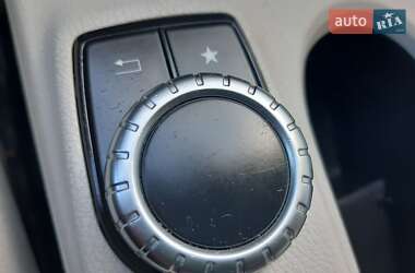 Хэтчбек Mercedes-Benz B-Class 2015 в 
