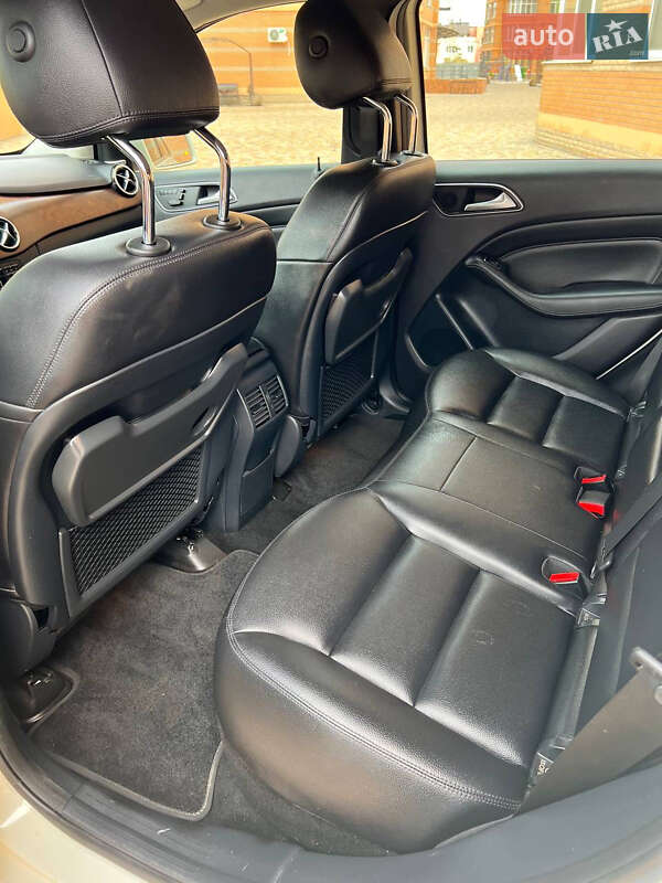Хэтчбек Mercedes-Benz B-Class 2014 в Одессе