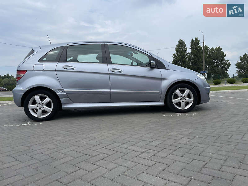 Хэтчбек Mercedes-Benz B-Class 2007 в 