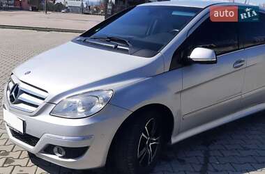 Хэтчбек Mercedes-Benz B-Class 2008 в 
