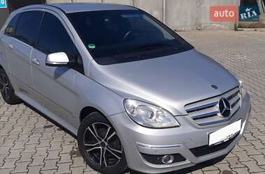 Хэтчбек Mercedes-Benz B-Class 2008 в 