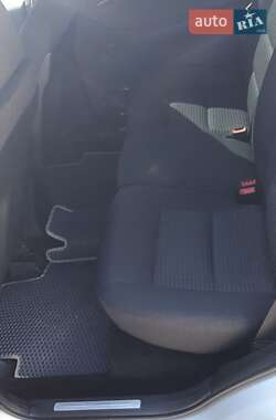 Хэтчбек Mercedes-Benz B-Class 2008 в 