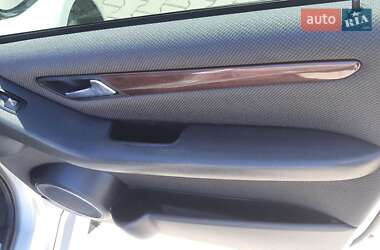 Хэтчбек Mercedes-Benz B-Class 2008 в 