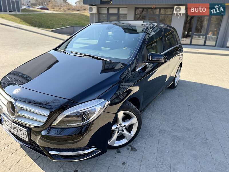 Хетчбек Mercedes-Benz B-Class 2014 в Новояворівську