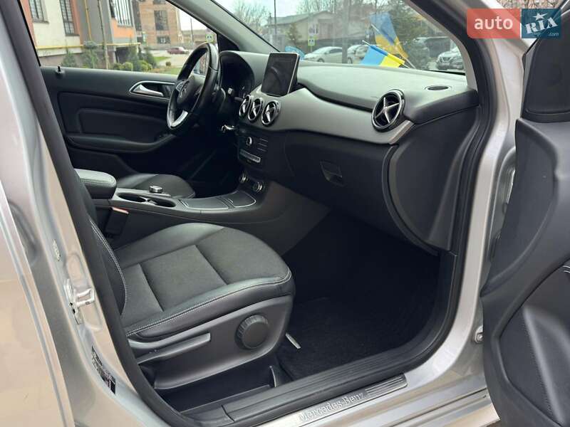 Хэтчбек Mercedes-Benz B-Class 2015 в Тернополе