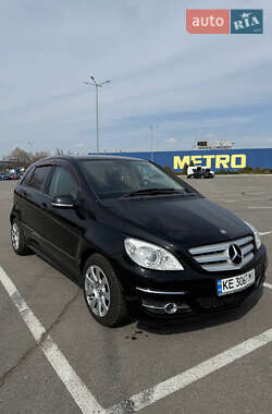 Mercedes-Benz B-Class 2011 Mercedes-Benz B-Class 2011