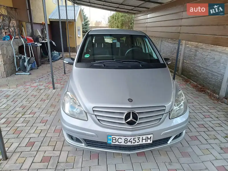 Mercedes-Benz B-Class