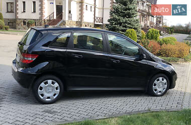 Хетчбек Mercedes-Benz B-Class 2008 в 
