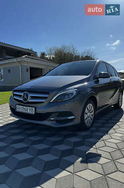 Mercedes-Benz B-Class 2016 Mercedes-Benz B-Class 2016