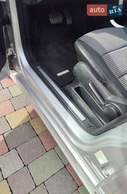 Хэтчбек Mercedes-Benz B-Class 2006 в 
