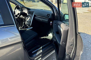 Хетчбек Mercedes-Benz B-Class 2009 в 
