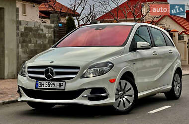 Mercedes-Benz B-Class 2017 Mercedes-Benz B-Class 2017