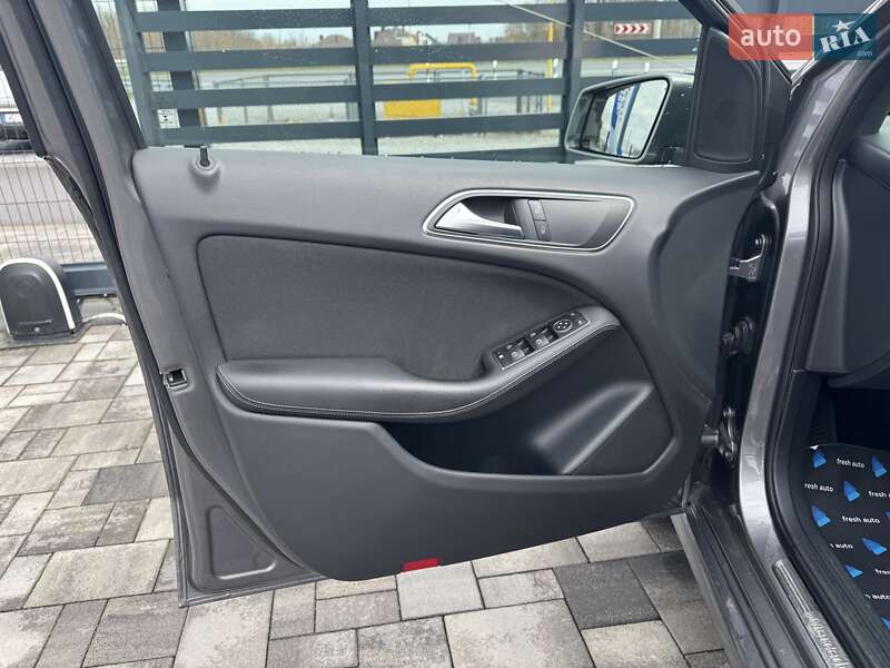 Хетчбек Mercedes-Benz B-Class 2015 в Рівному