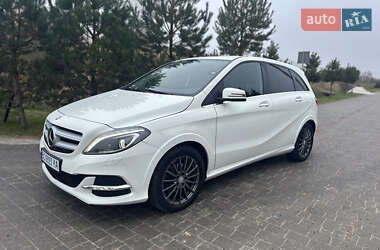 Mercedes-Benz B-Class 2016 Mercedes-Benz B-Class 2016