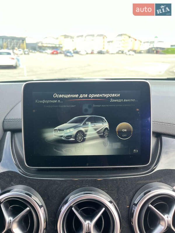 Хетчбек Mercedes-Benz B-Class 2015 в Києві
