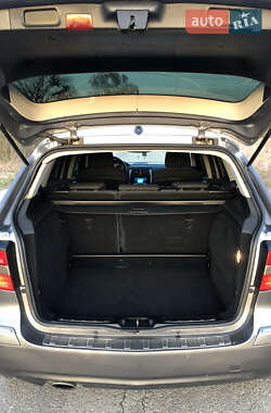 Хэтчбек Mercedes-Benz B-Class 2010 в 