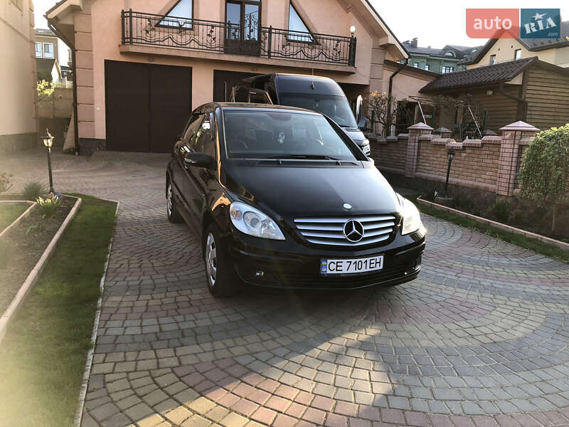 Хэтчбек Mercedes-Benz B-Class 2008 в 